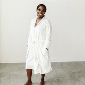 NWT Goumi Organic Bamboo Terry Robe
